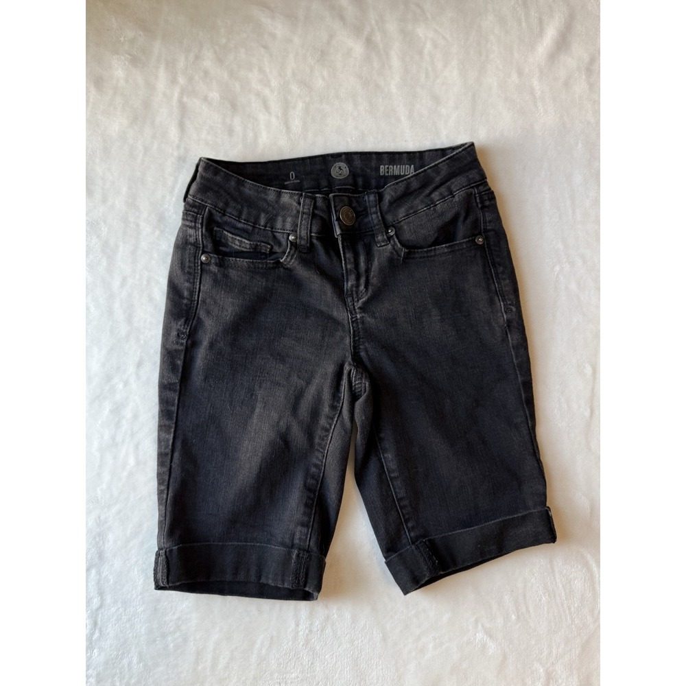 SO Shorts Womens 0 Black Jean Denim Cuffed Low Rise Cut Off‎ Midi